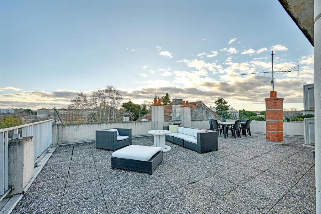 The Rooftop - Ac Clim - Wi-Fi - Parking Gratuit Dans La Rue Avignon Exterior photo